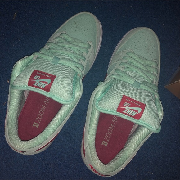 Nike SB Dunk Low Monopoly size 10 - Picture 2 of 3